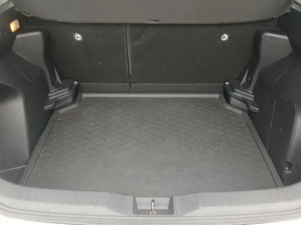 Toyota Yaris Cross 1.5 HDF Comfort Plus 36