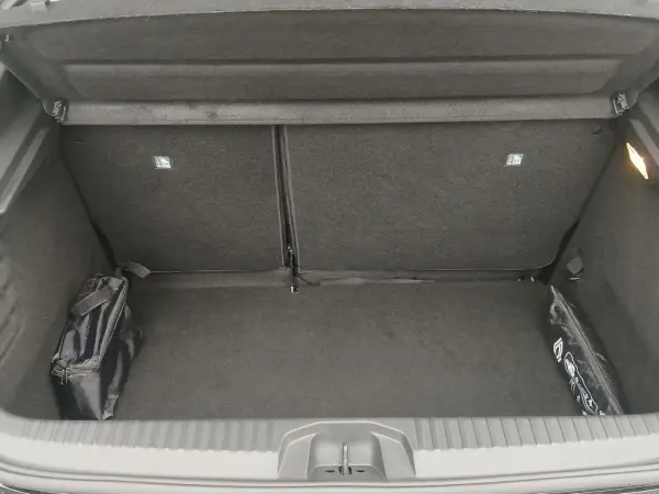Renault Clio Outro 36