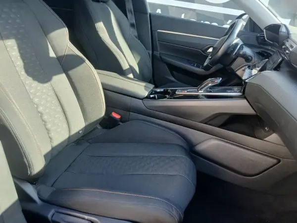 Peugeot 508 Outro 8