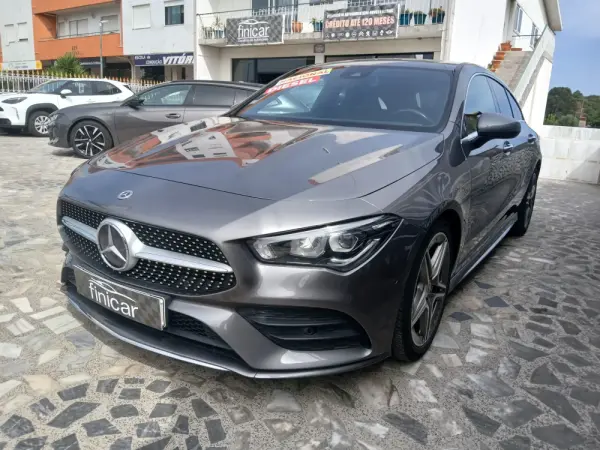 Mercedes-Benz CLA 180 d Shooting Brake AMG Line Aut. 32