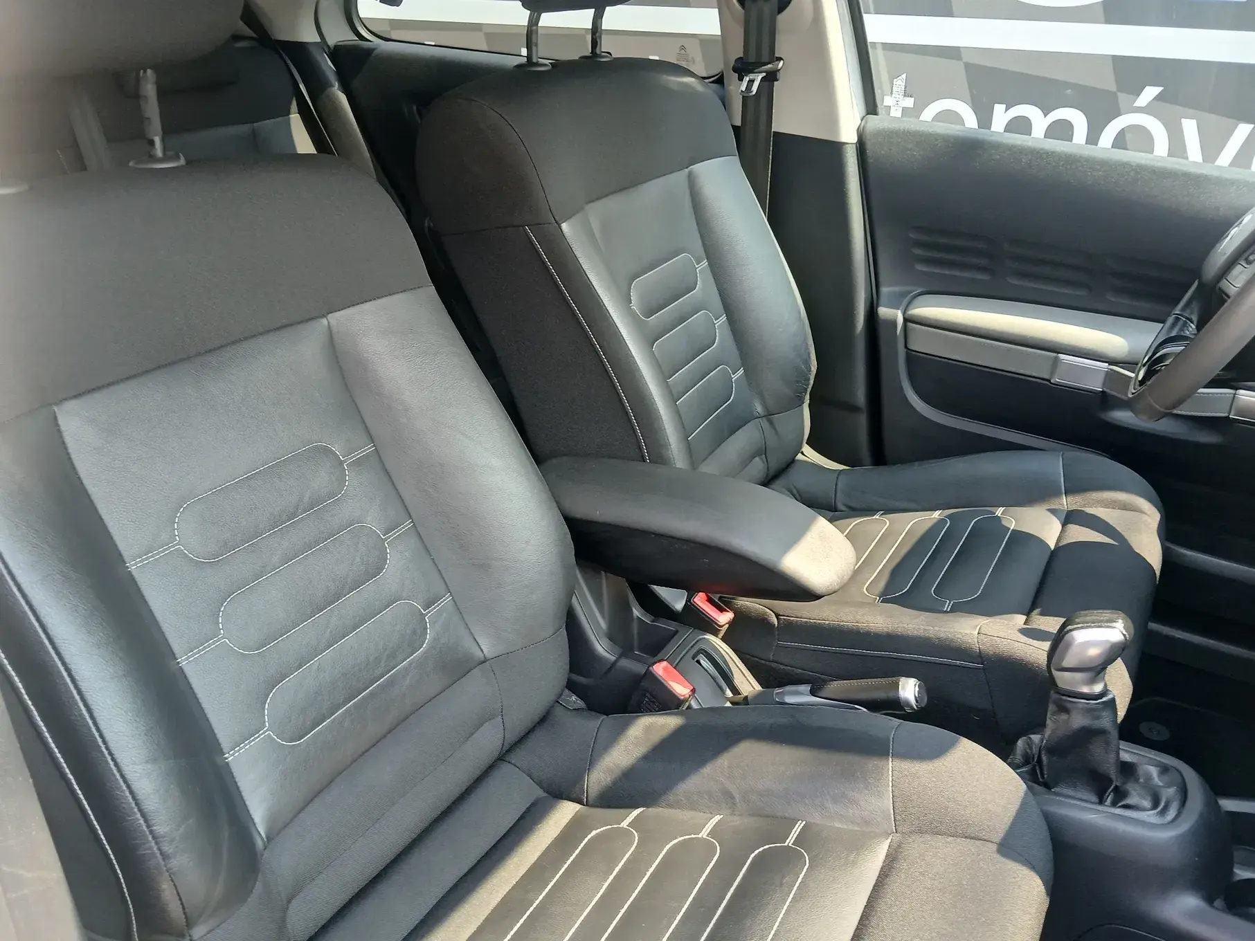 Citroen C4 Cactus Pure Tech e-THP 110 Stop&Start Shine 10