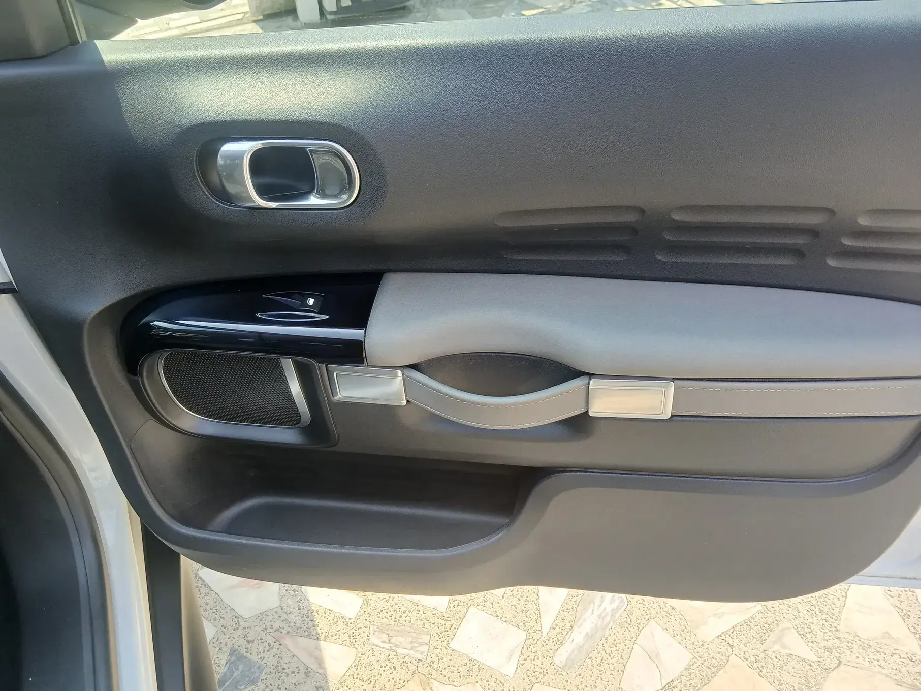 Citroen C4 Cactus Pure Tech e-THP 110 Stop&Start Shine 20