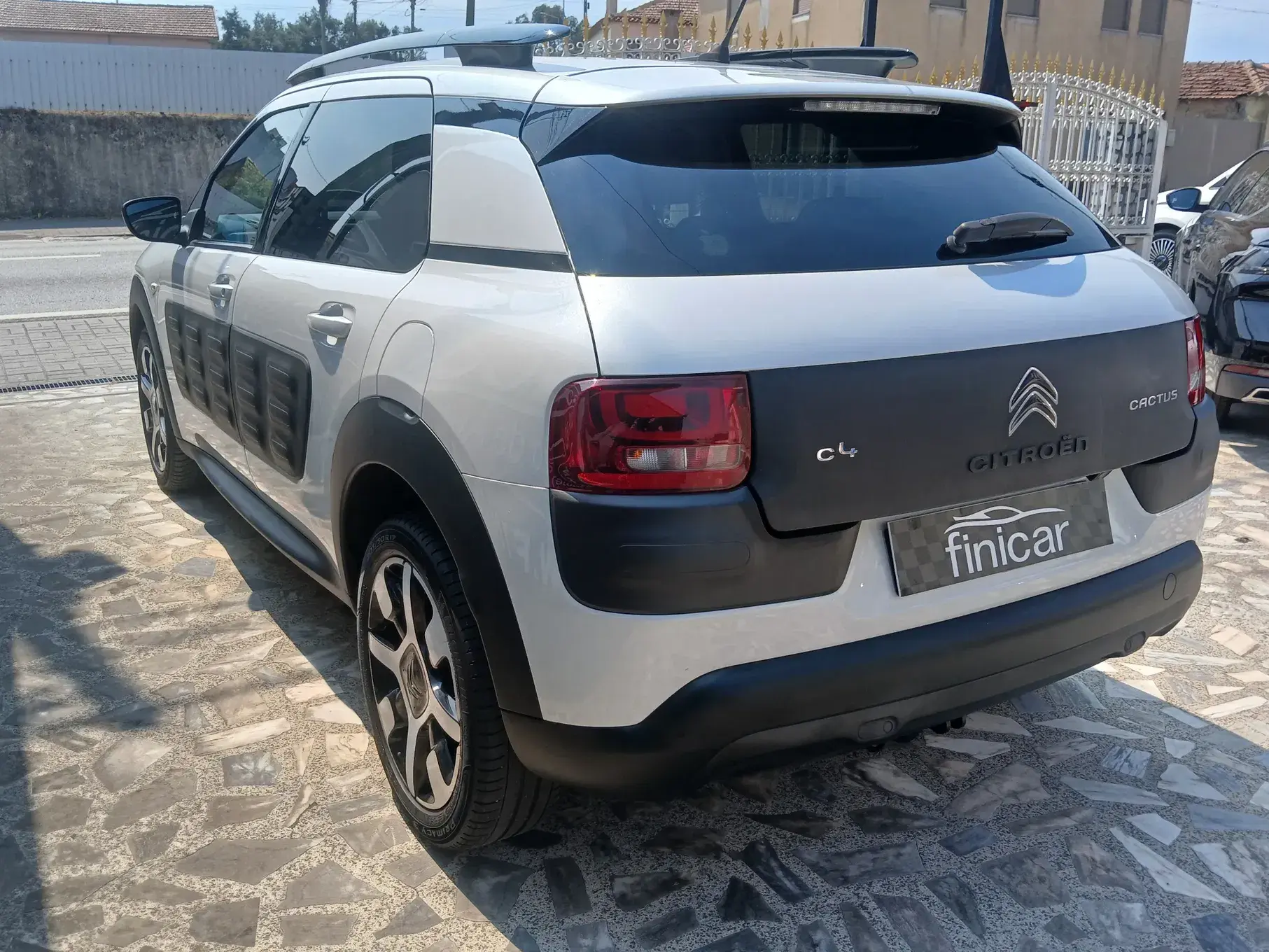 Citroen C4 Cactus Pure Tech e-THP 110 Stop&Start Shine 37