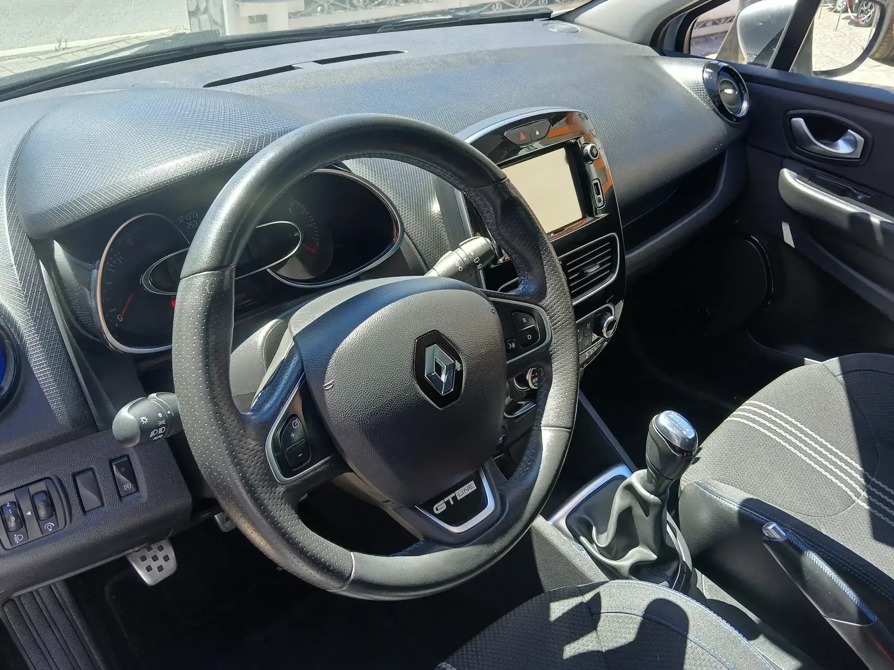 Renault Clio 1.5 dCi GT Line 4
