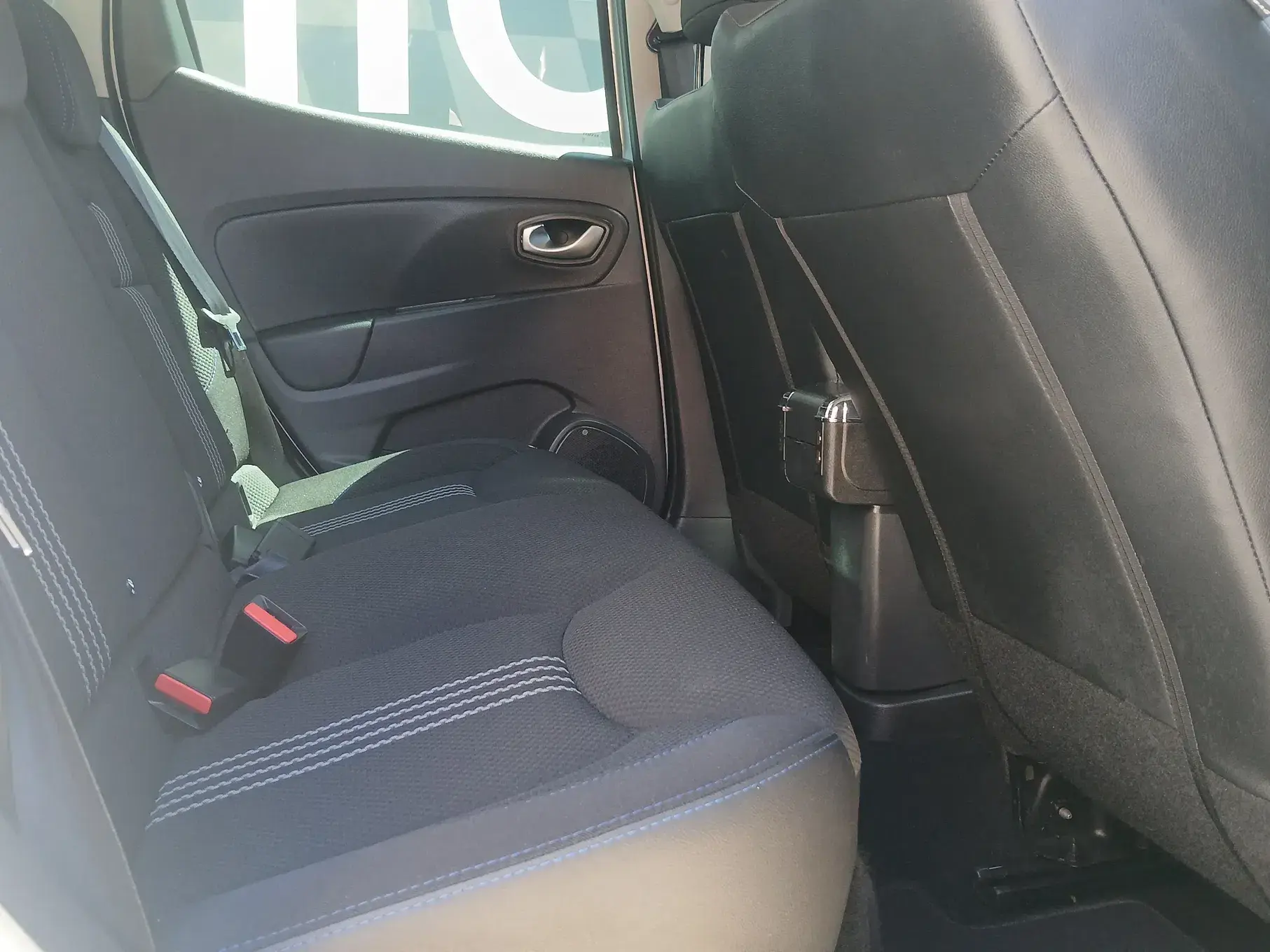 Renault Clio 1.5 dCi GT Line 13