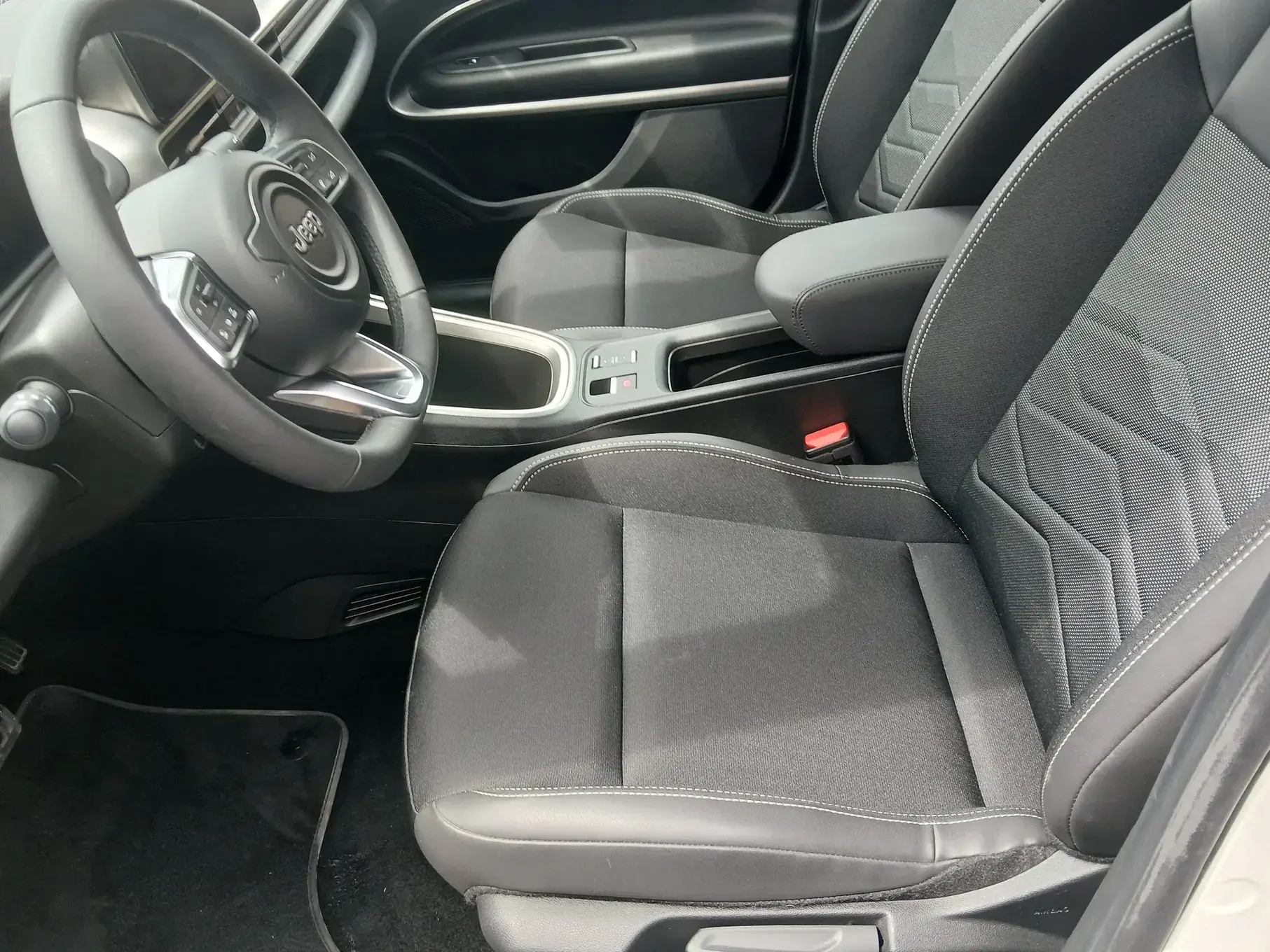 Jeep Avenger 1.2 e-Hybrid Summit DCT 7