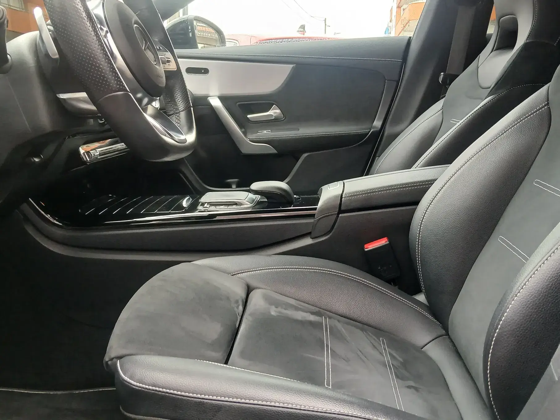 Mercedes-Benz CLA 250 e 8G-DCT Edition AMG Line 7