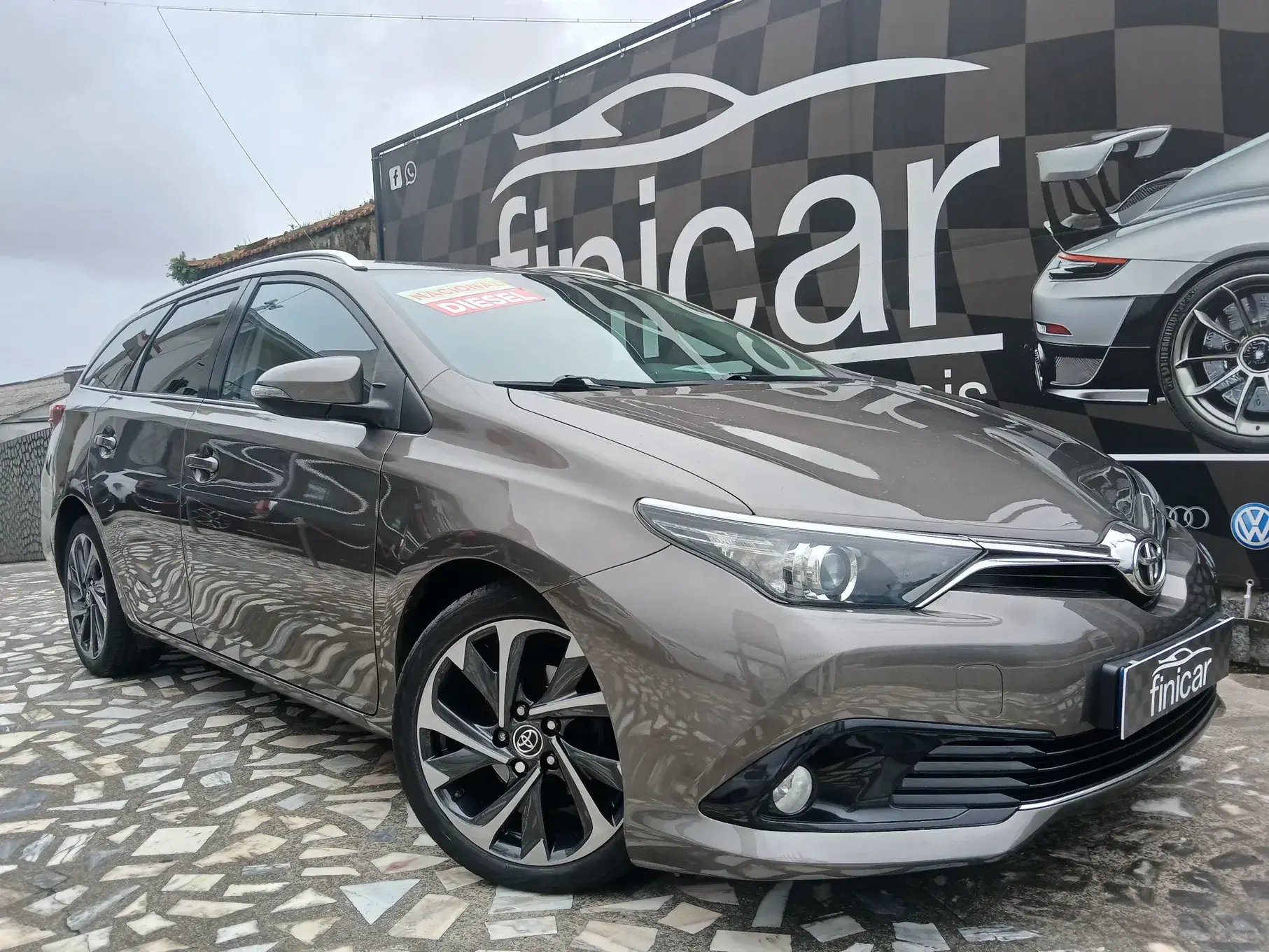 Toyota Auris Touring Sports 1.4 D-4D Exclusive+Navi 1