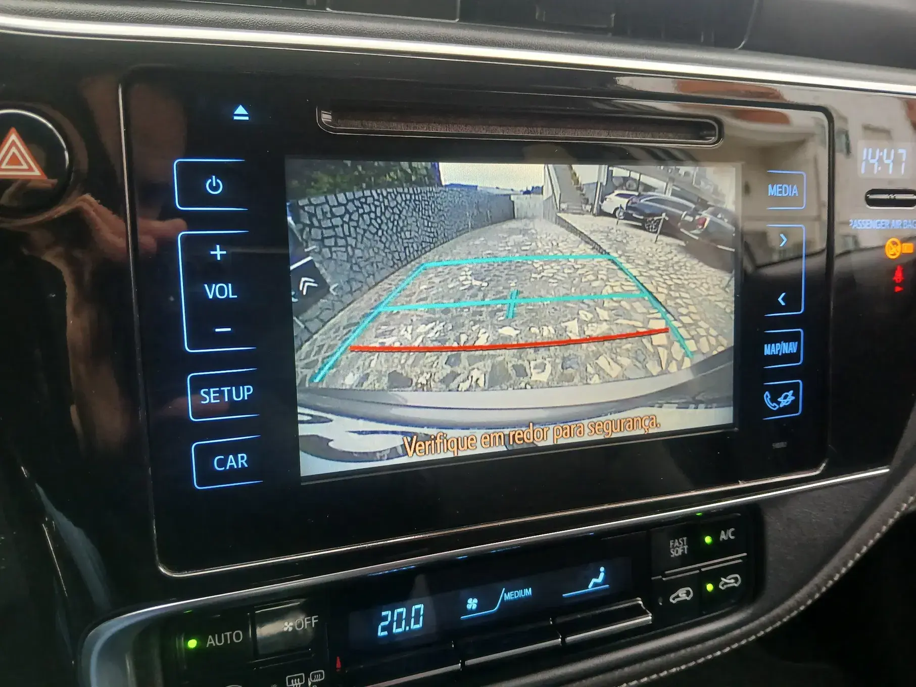 Toyota Auris Touring Sports 1.4 D-4D Exclusive+Navi 22