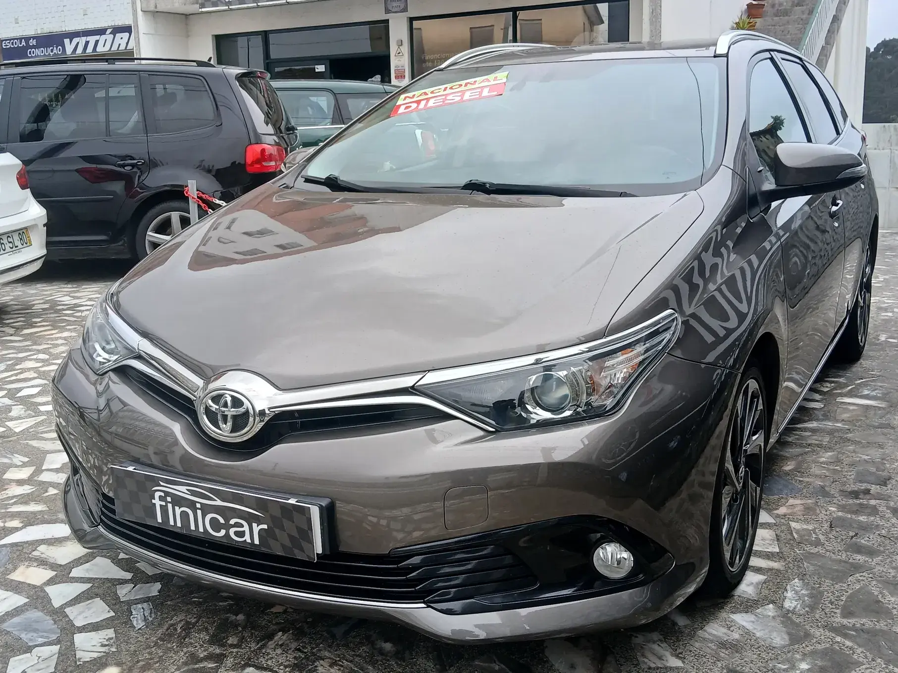 Toyota Auris Touring Sports 1.4 D-4D Exclusive+Navi 28