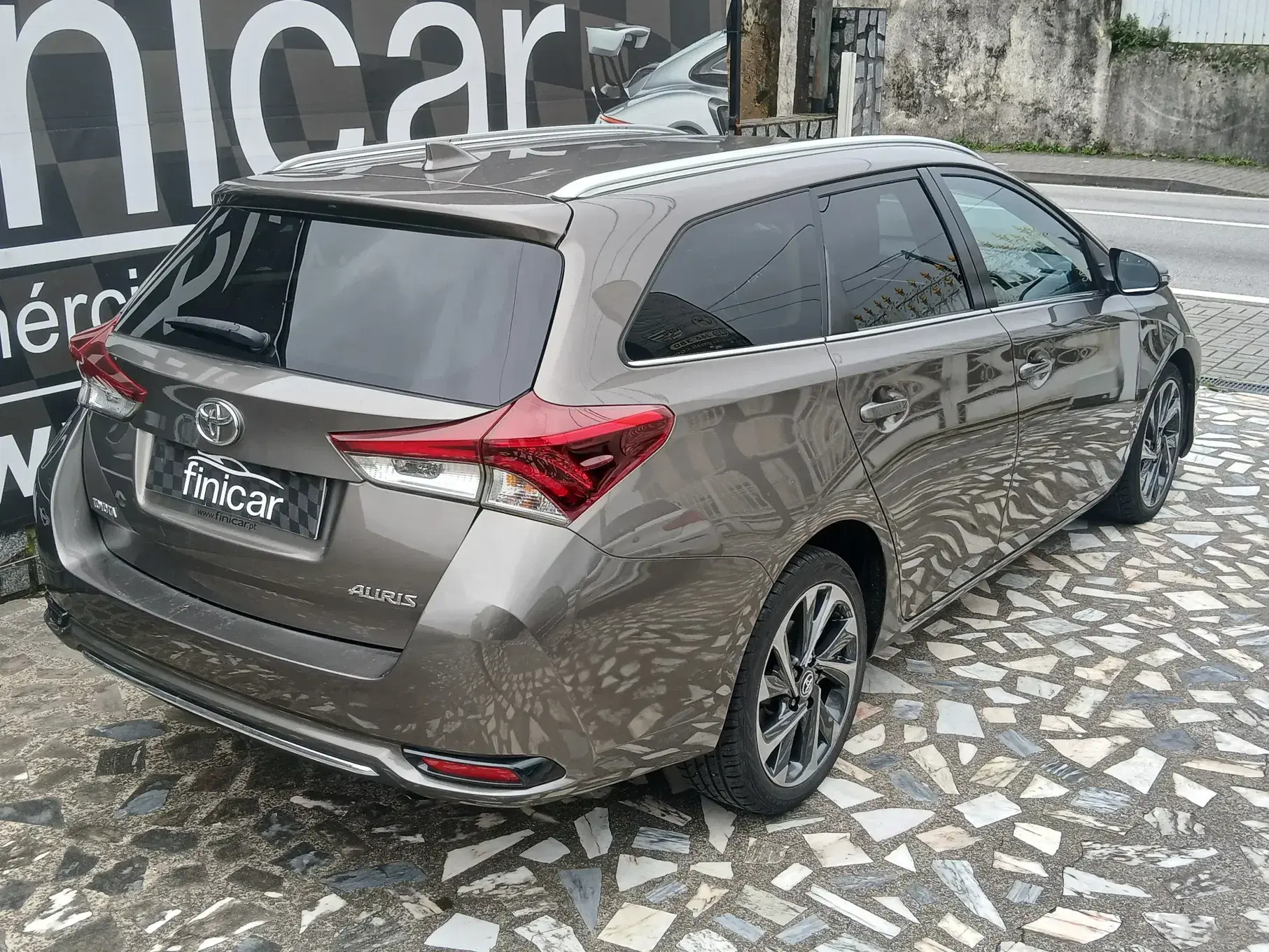 Toyota Auris Touring Sports 1.4 D-4D Exclusive+Navi 31