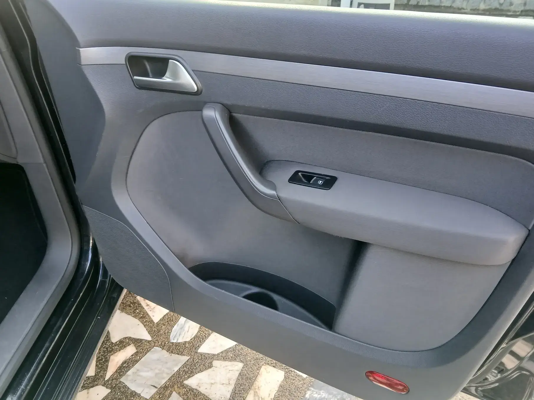 Volkswagen Touran 1.6 TDI Blue.Highine 7L 22