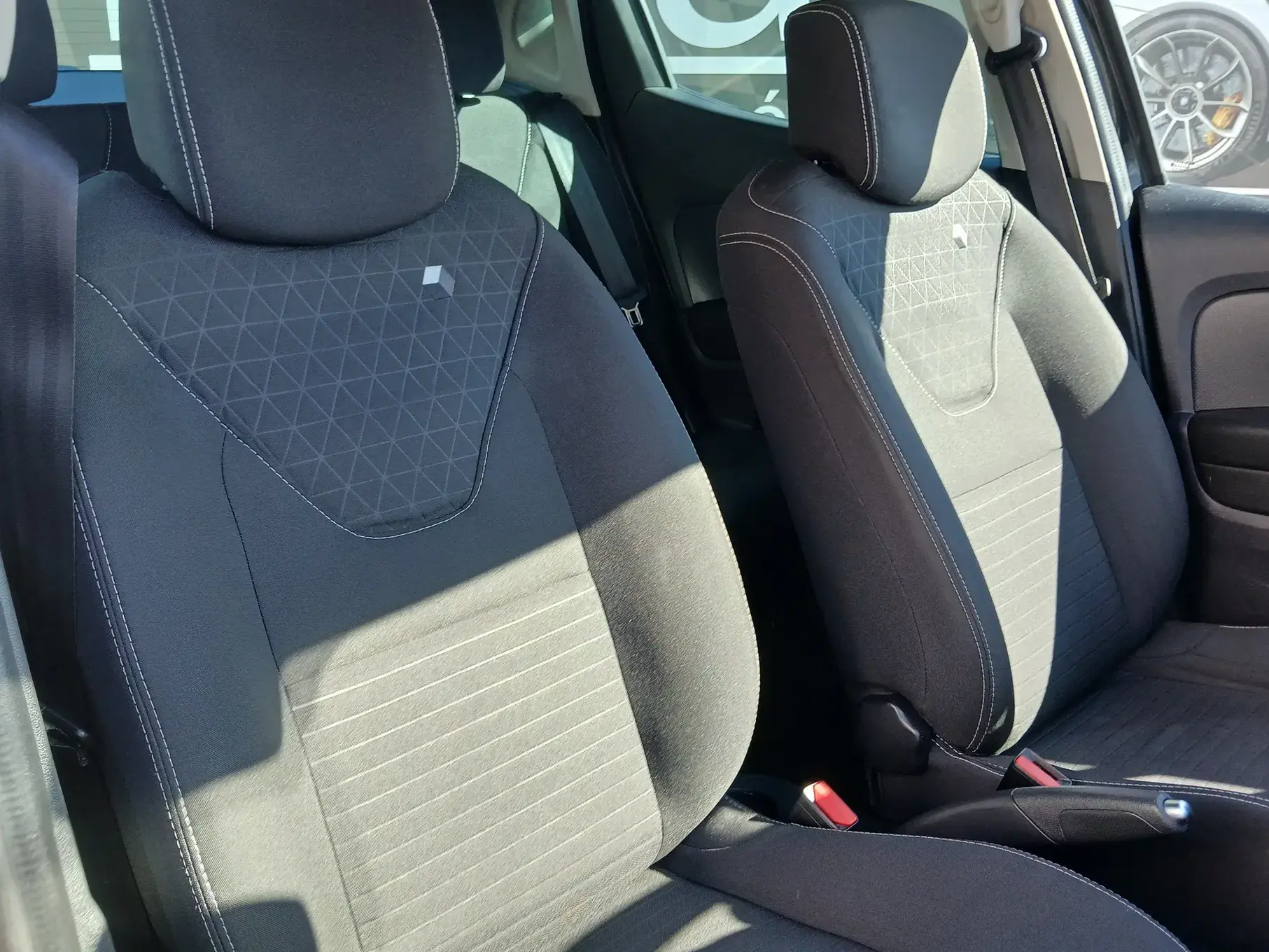 Renault Clio 1.5 dCi Limited 15