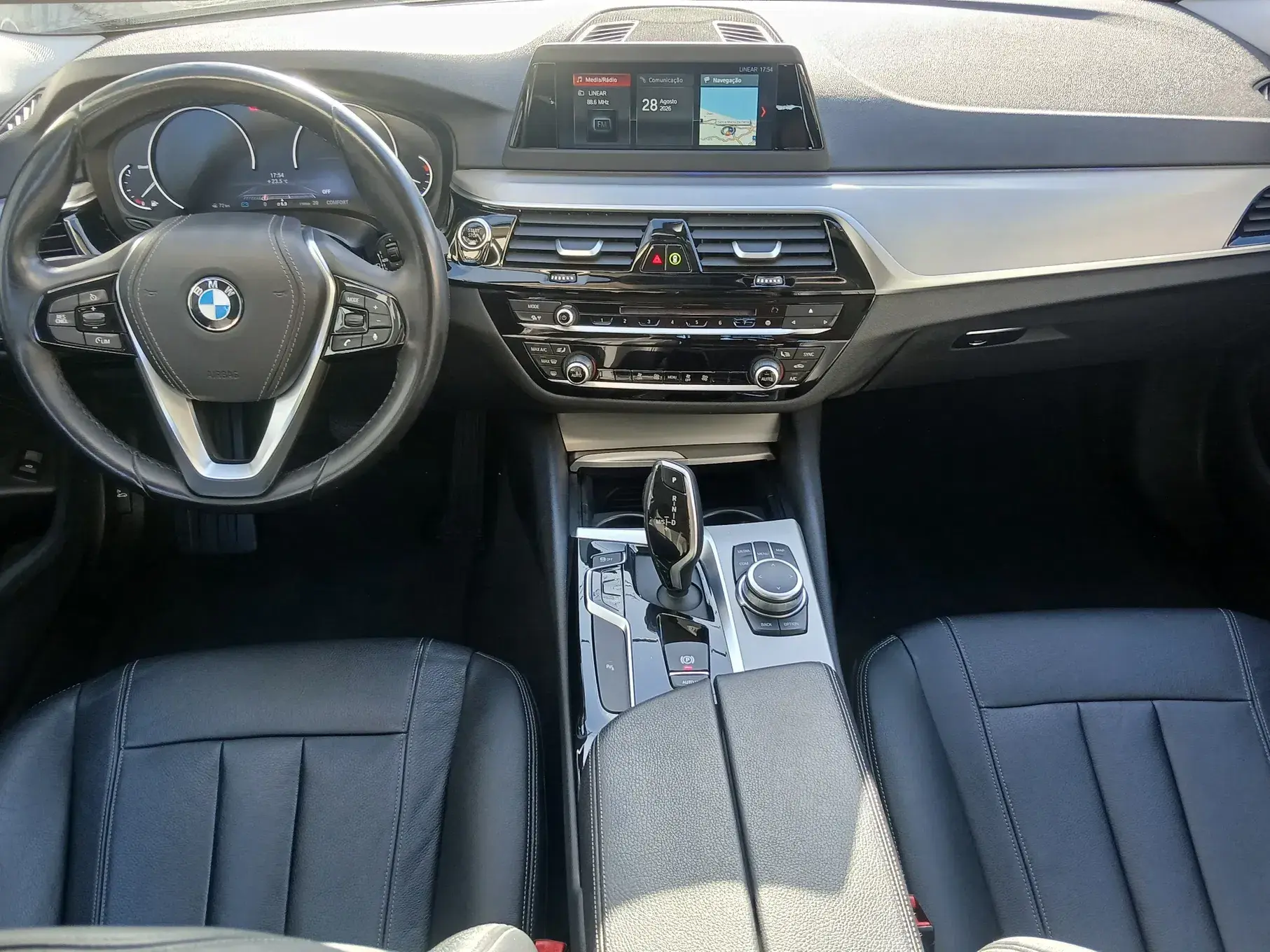 BMW 520 d Line Luxury Auto 3