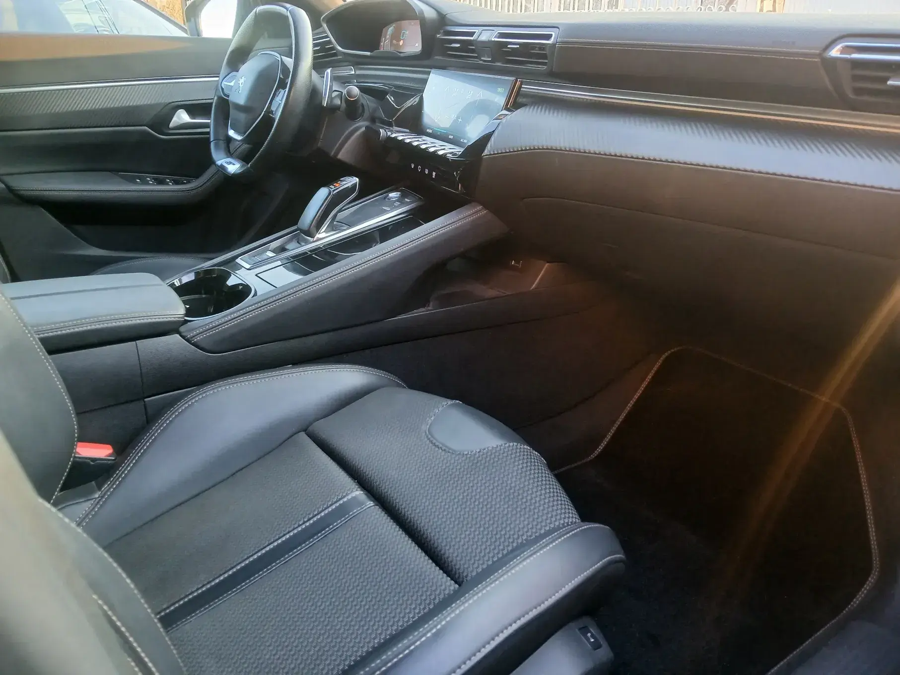 Peugeot 508 SW 1.6 Hybrid GT Line e-EAT8 11