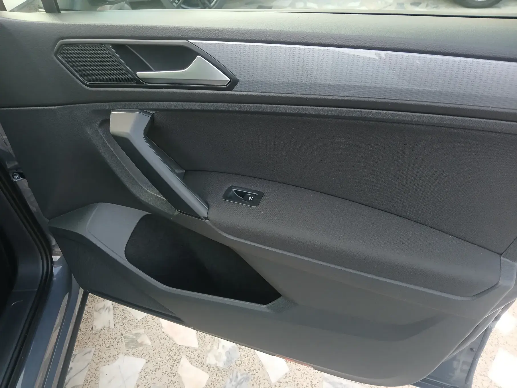 Volkswagen Tiguan 2.0 TDI Confortline DSG 18