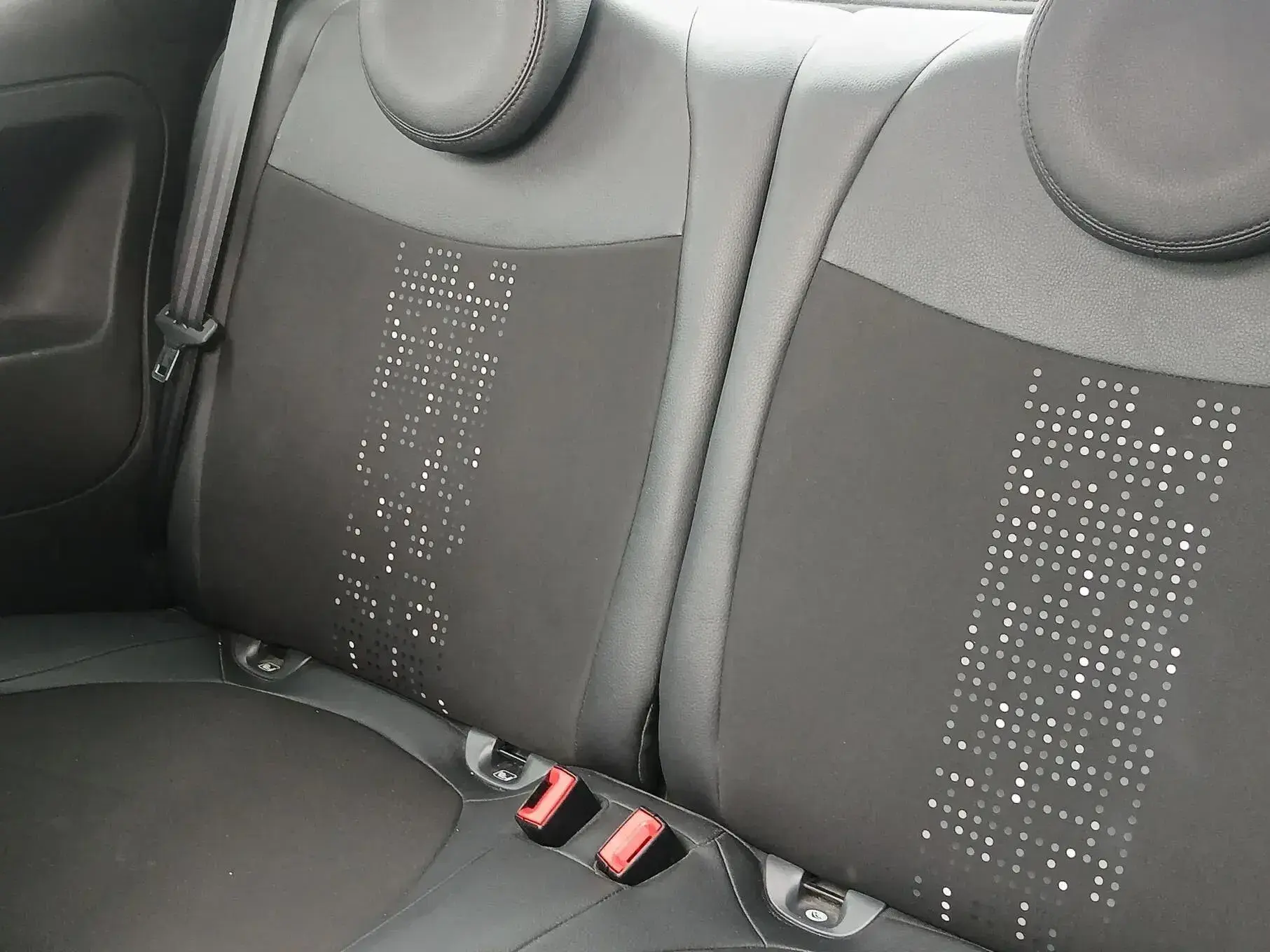 Fiat 500 1.0 Hybrid Connect 11