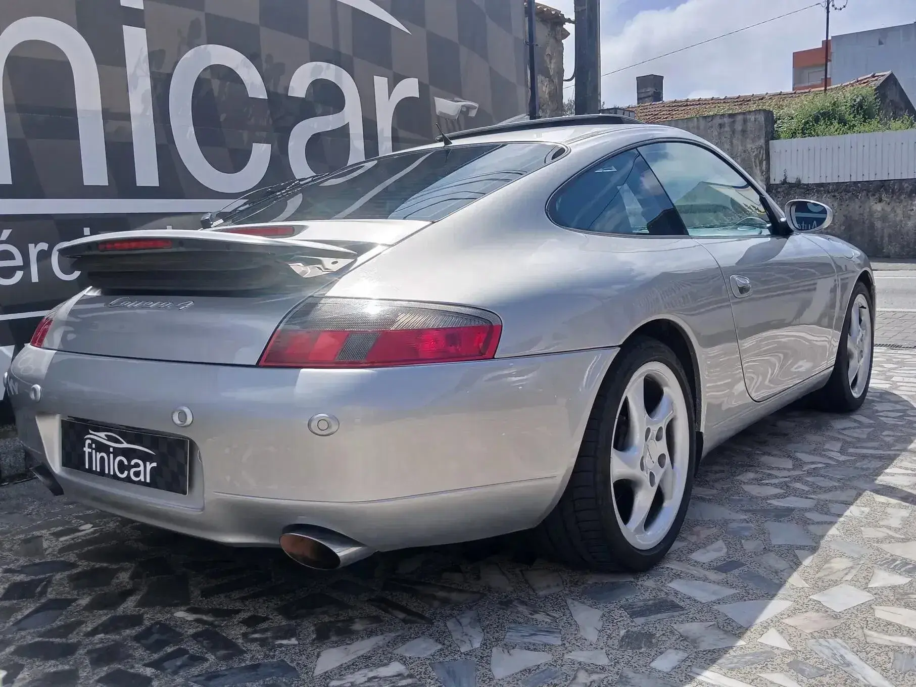 Porsche 911 (996) Carrera Coupé 2