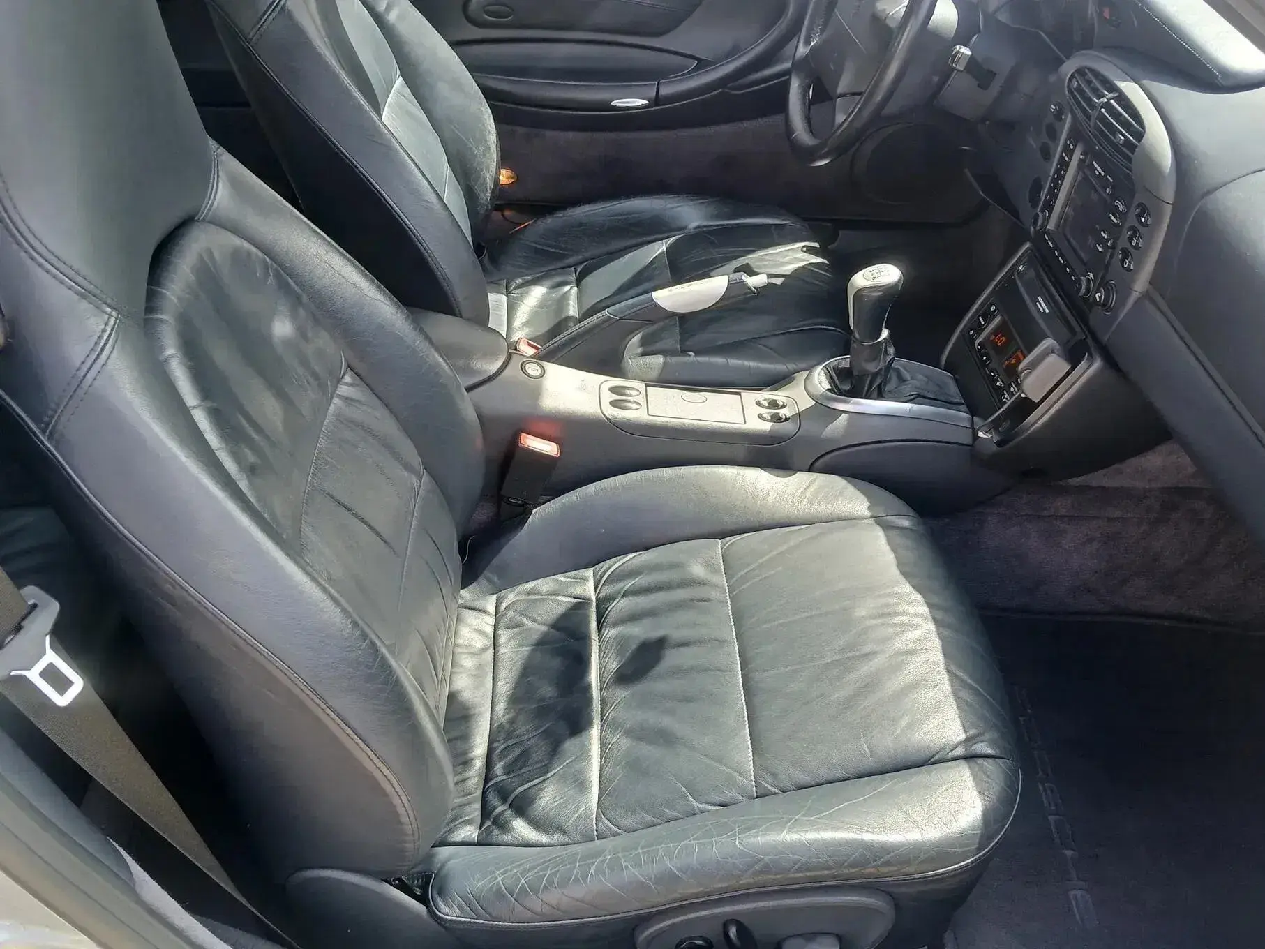 Porsche 911 (996) Carrera Coupé 10