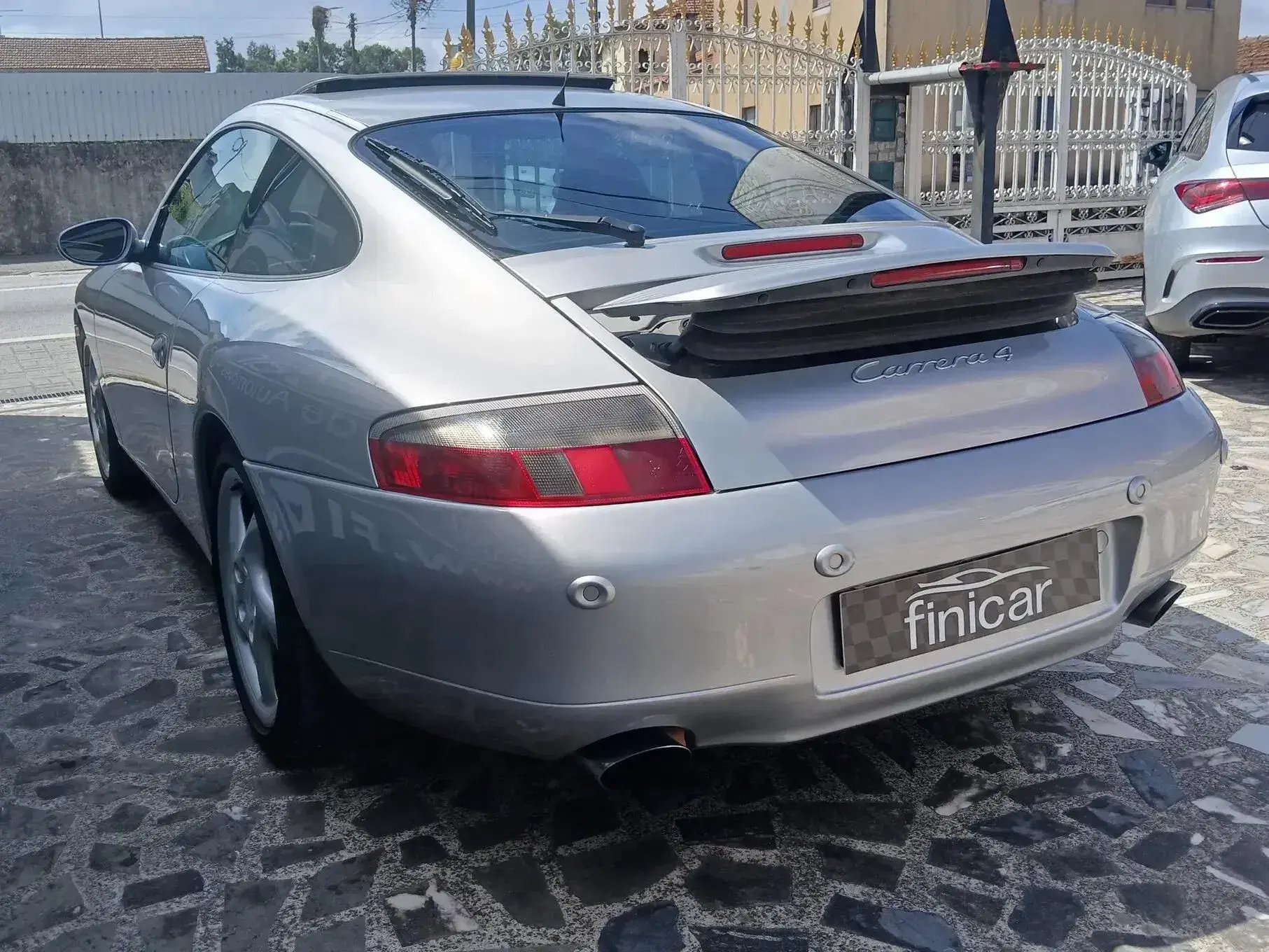 Porsche 911 (996) Carrera Coupé 31