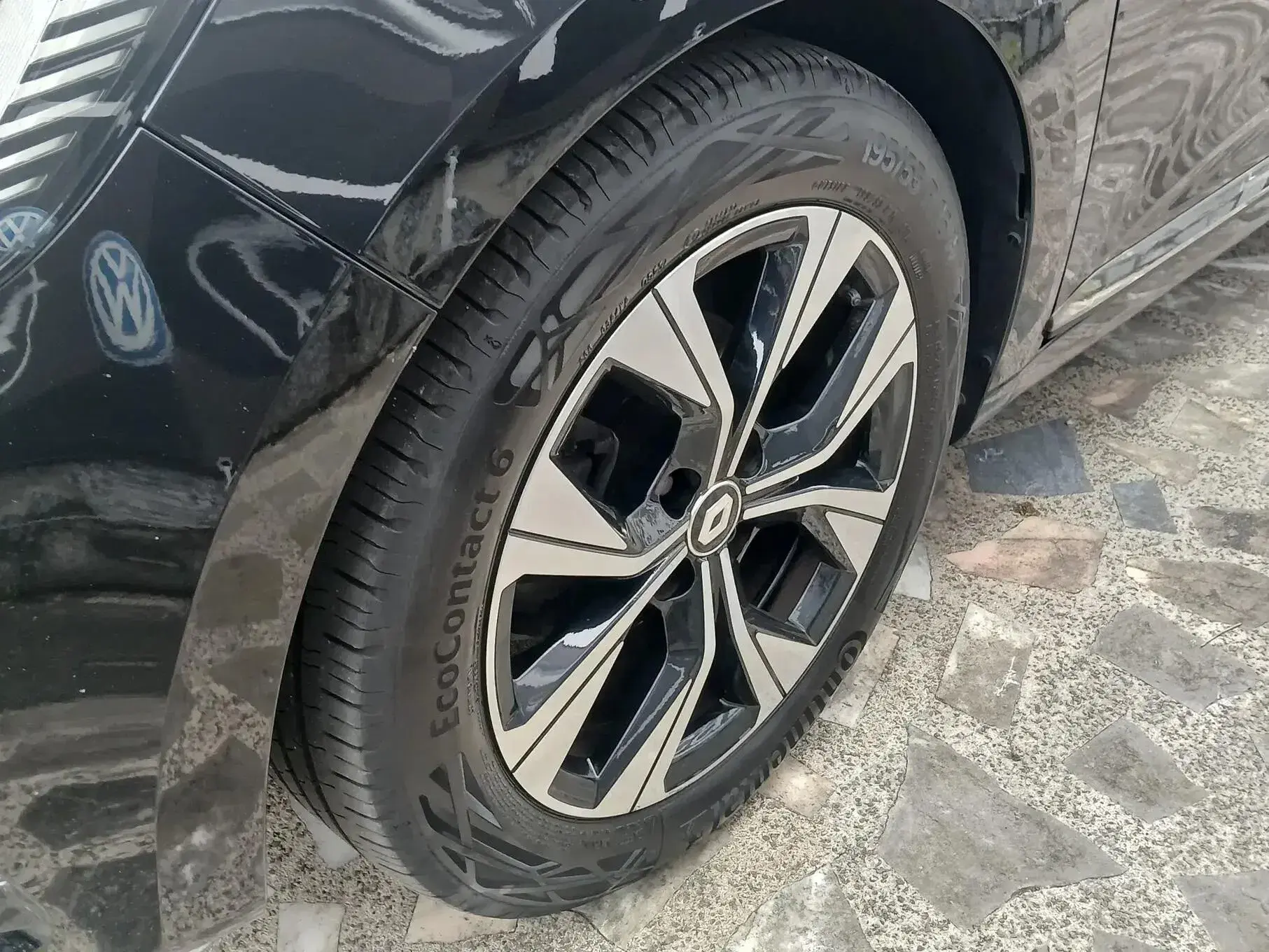 Renault Clio Outro 2