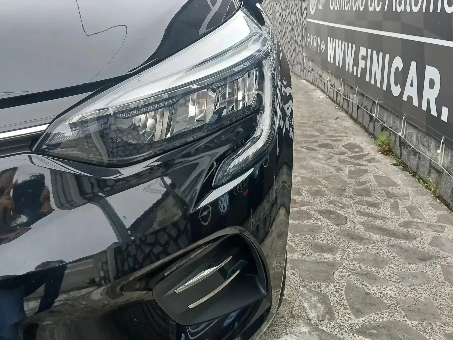 Renault Clio Outro 4