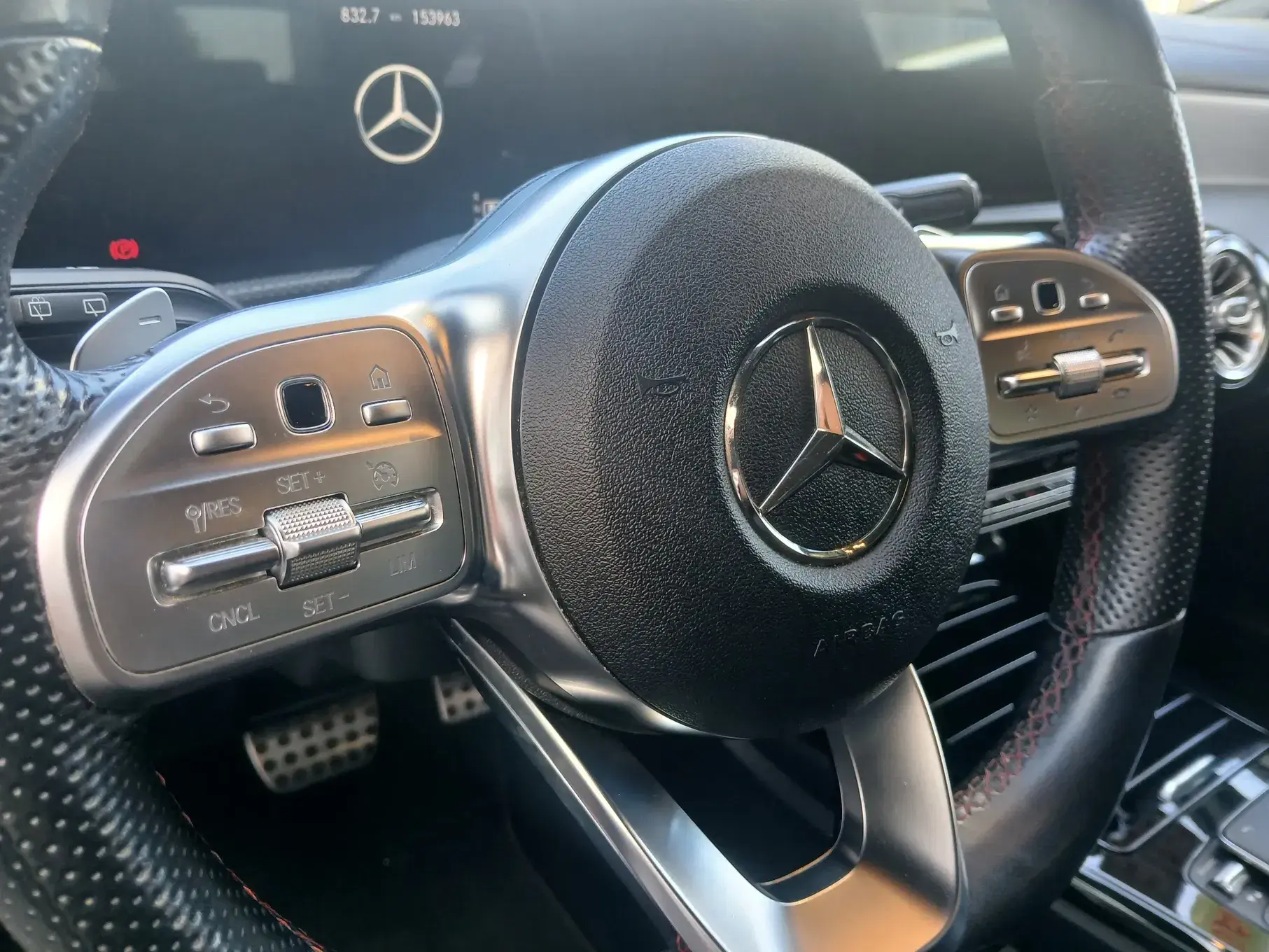 Mercedes-Benz CLA 180 d Shooting Brake AMG Line Aut. 24