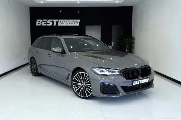 BMW 530 e Pack Desportivo M 3