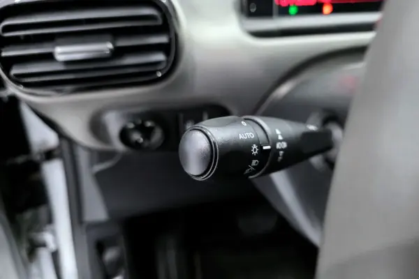 Citroën C4 Cactus Pure Tech 110 Stop&Start EAT6 Shine 20