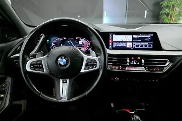 BMW M135i xDrive 13