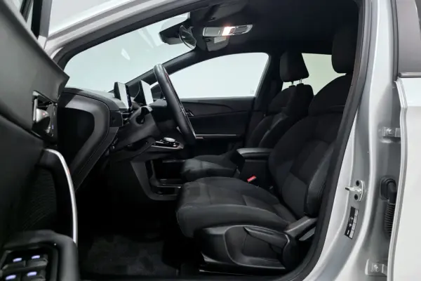 MG MG4 64 kWh Comfort 9