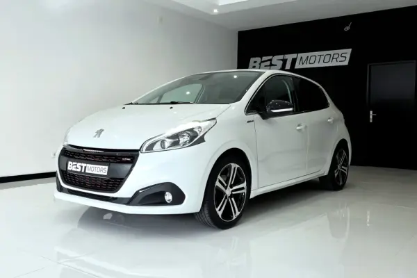 Peugeot 208 1.2 PureTech GT Line 4