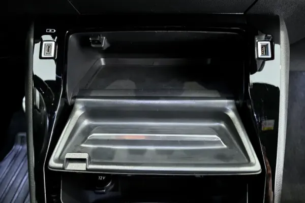 Peugeot 208 1.2 PureTech GT Line EAT8 21