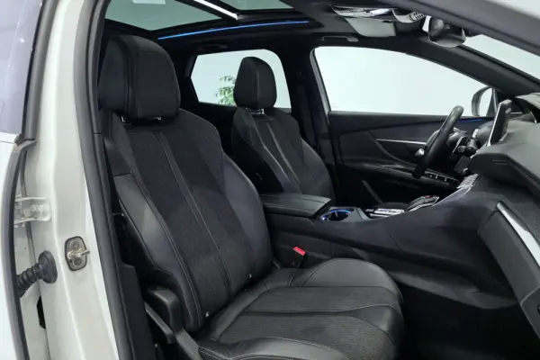 Peugeot 3008 1.5 BlueHDi GT Line EAT8 18