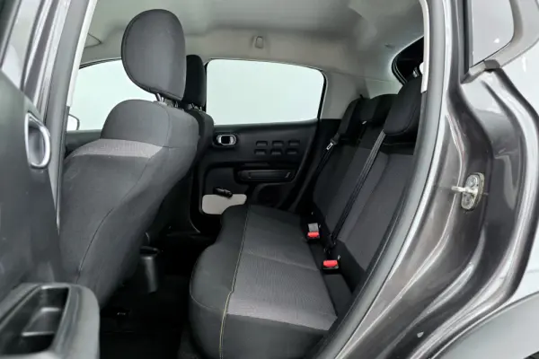 Citroën C3 1.2 PureTech Shine 9