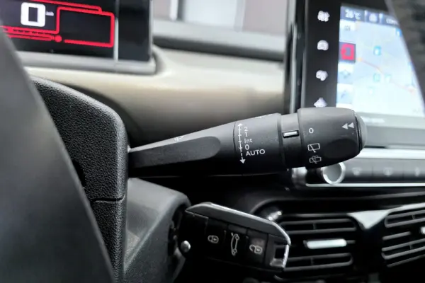 Citroën C4 Cactus Pure Tech 110 Stop&Start Shine Edition 17