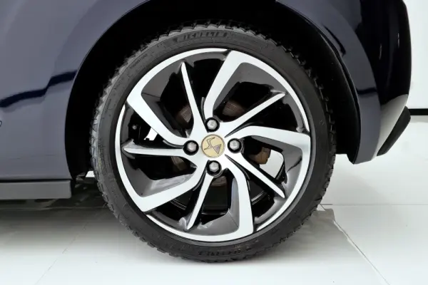 Citroën DS3 1.6 BlueHDi 1955 25