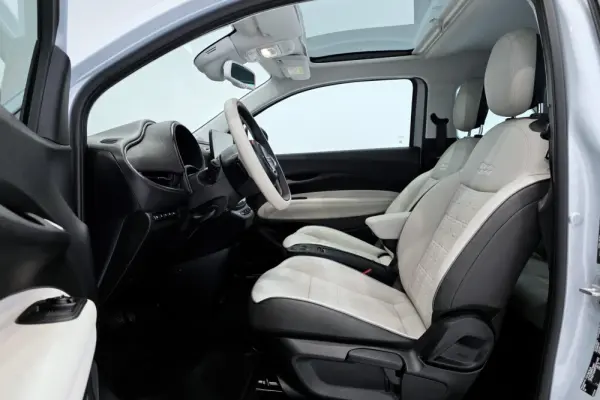 Fiat 500e C La Prima 8