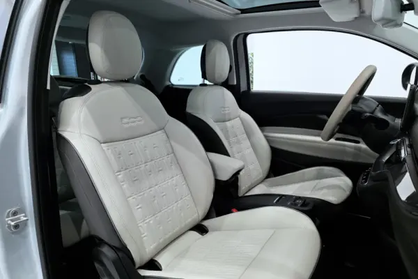 Fiat 500e C La Prima 15