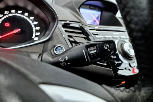 Ford Fiesta 1.6 T ST 16