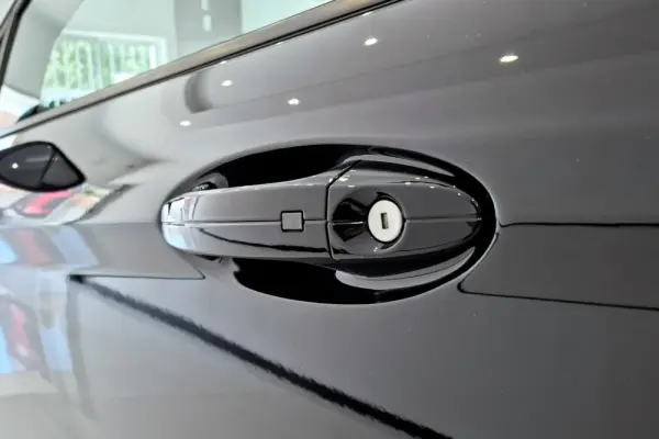 Ford Fiesta 1.6 T ST 29