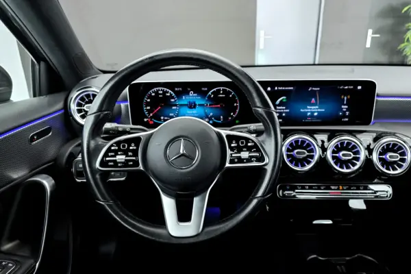 Mercedes-Benz A 180 d 7G-DCT Progressive 15