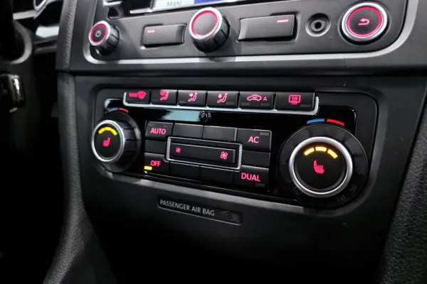 Volkswagen Golf 2.0 TSi GTI DSG 24