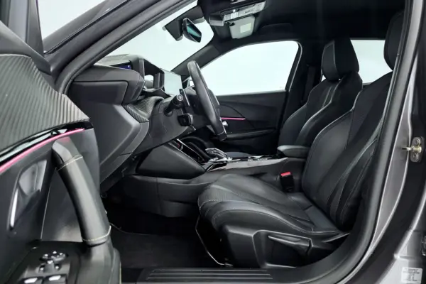 Peugeot 2008 1.5 BlueHDi GT Line EAT8 9