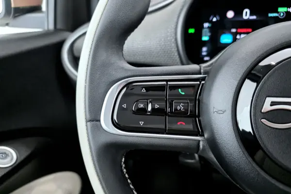 Fiat 500e 42kWh la Prima (by Bocelli) 16