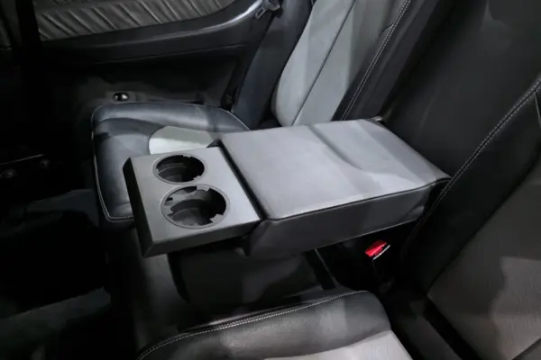 Mercedes-Benz CLK 270 CDi Avantgarde 11