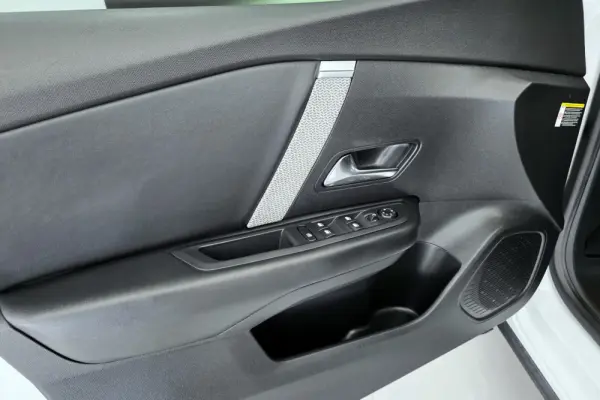 Citroen C4 PureTech 130 Stop&Start EAT8 C-SERIES 9