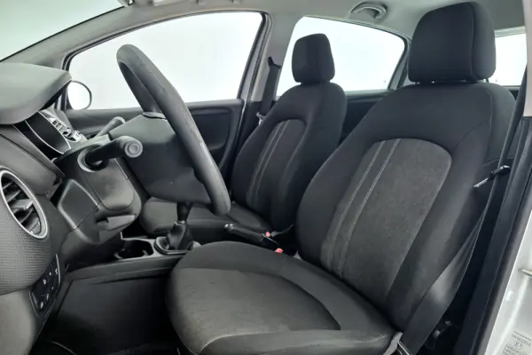 Fiat Punto 1.3 M-Jet Easy S&S 8