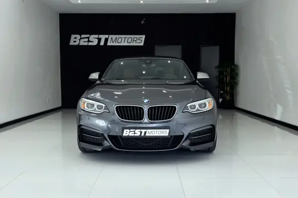 BMW M240i xDrive Auto 2