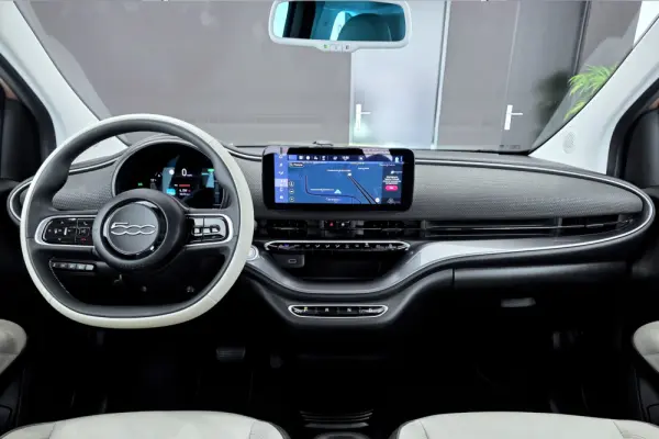 Fiat 500e 42kWh la Prima (by Bocelli) 7